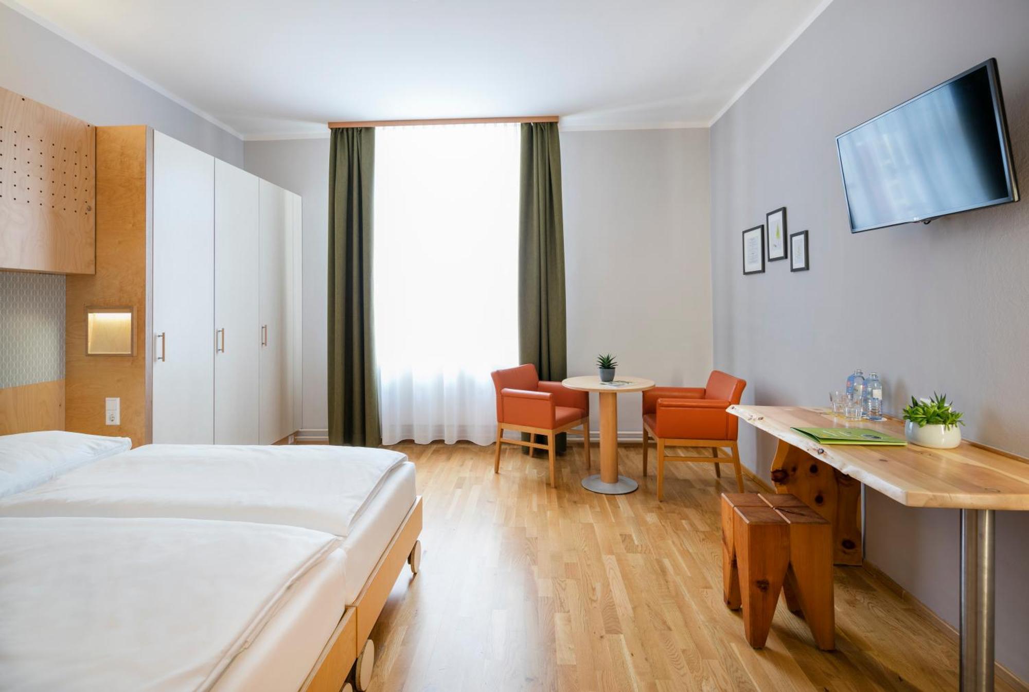 Jufa Hotel Waldviertel Raabs an der Thaya Room photo
